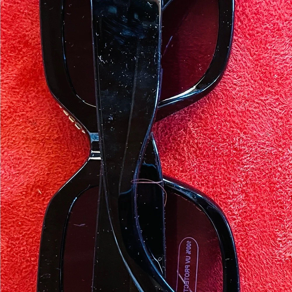 Fabulous New Gold RHINESTONE Embellished Oversized Square SUNGLASSES